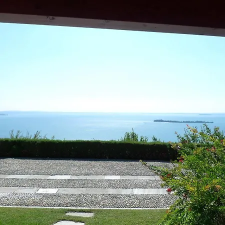 Borgo Apartament Gardone Riviera