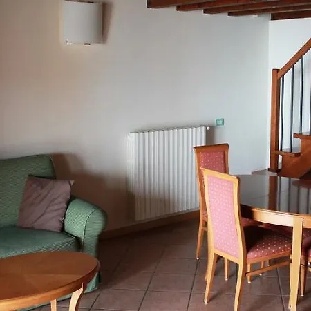 Borgo Apartament Gardone Riviera